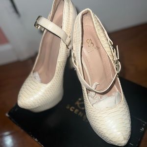 White 4 in platform heels